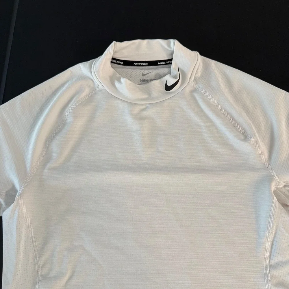 Nike Pro Dri-FIT Mens Small White Mock Neck Long Sleeve Slim Fit Base Layer